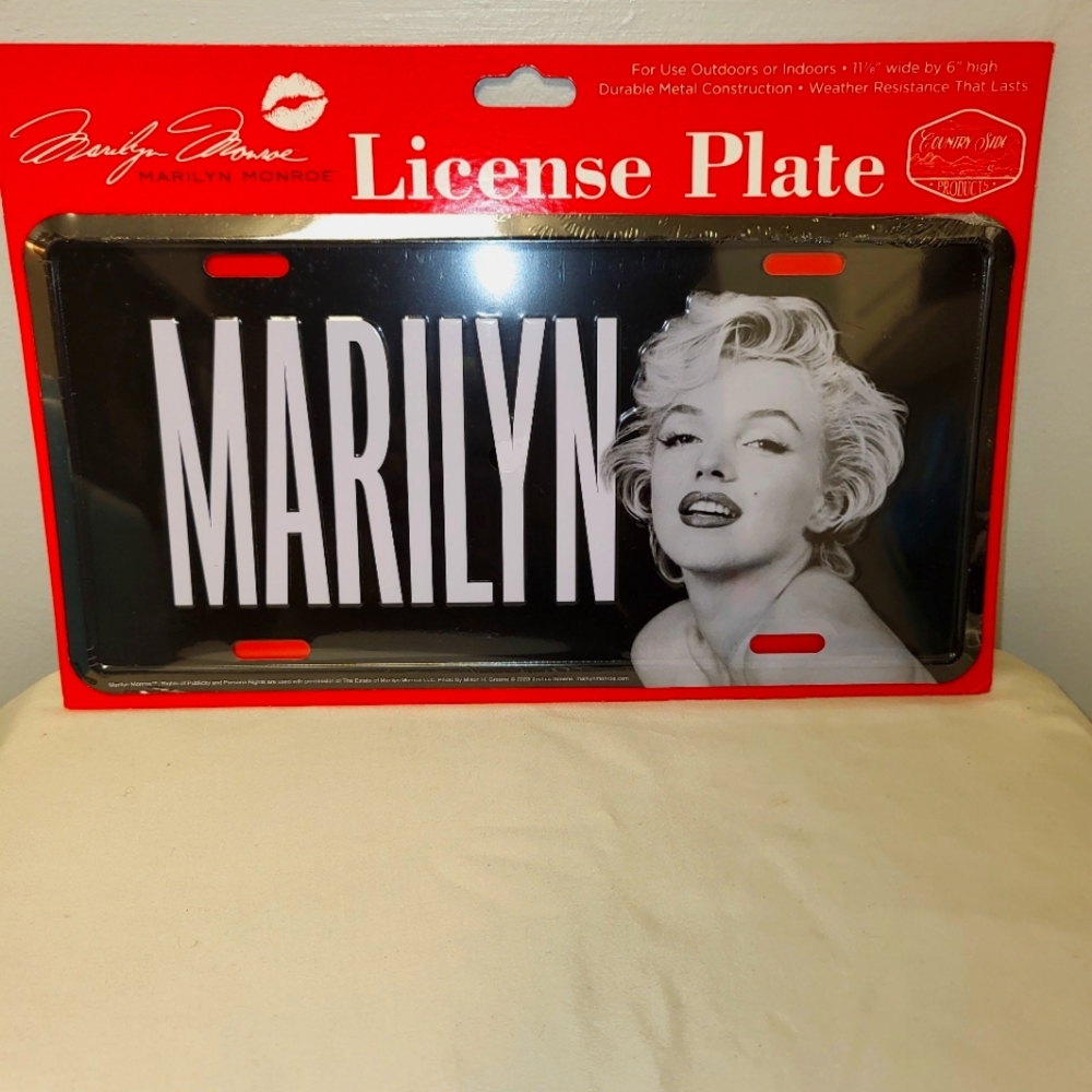 Marilyn Monroe Decorative License Plate (Indoor/Outdoor Use)